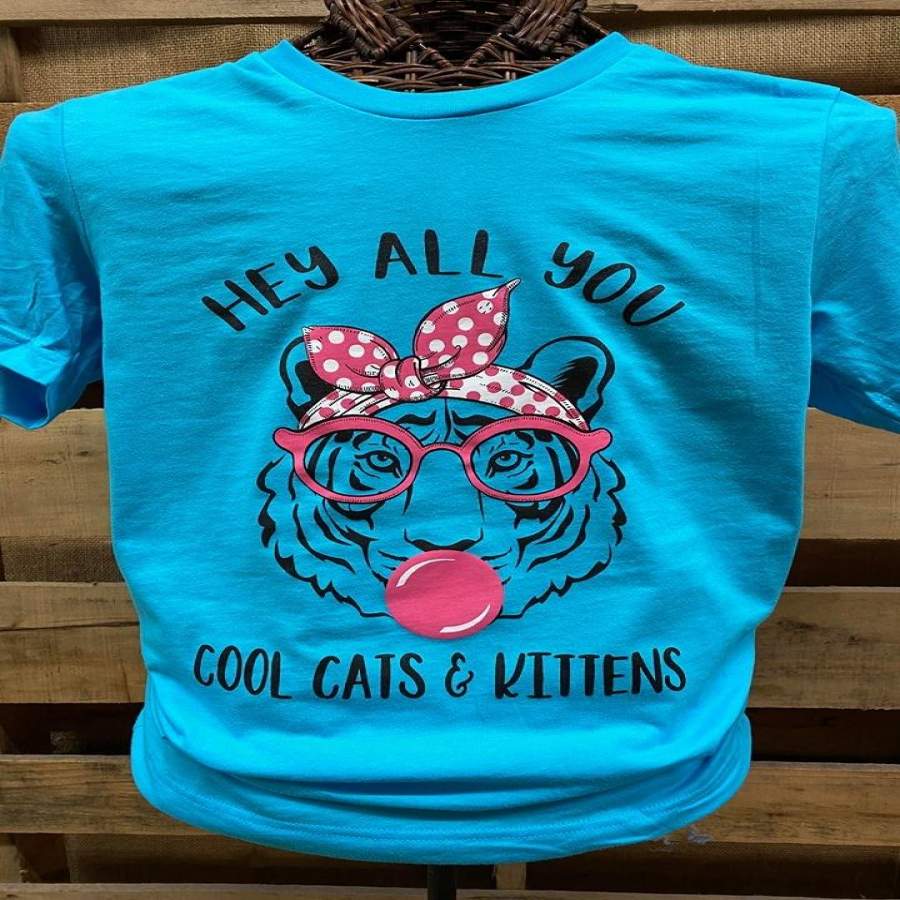 Southern Chics Hey All You Cool Cats & Kittens Tiger Canvas King T-Shirt