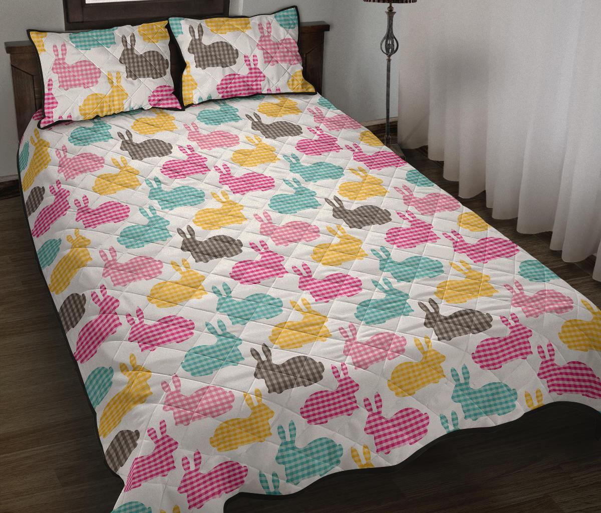 Colorful Rabbit Pattern Quilt Bed Set