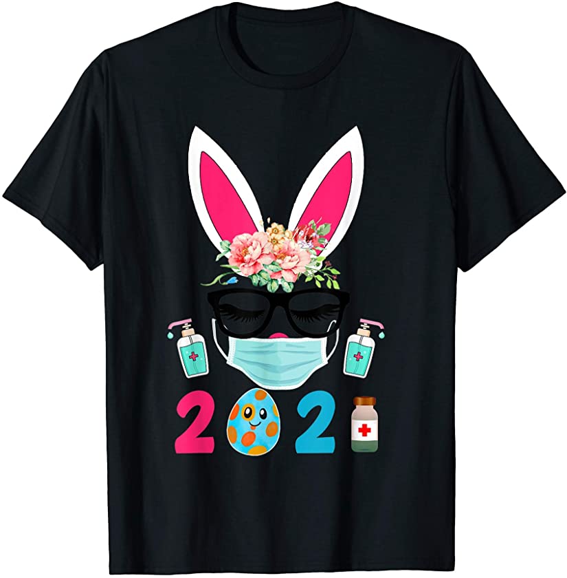 Rabbit With Face Mask Quarantine Egg Hunt Easter Day 2021 T-Shirt