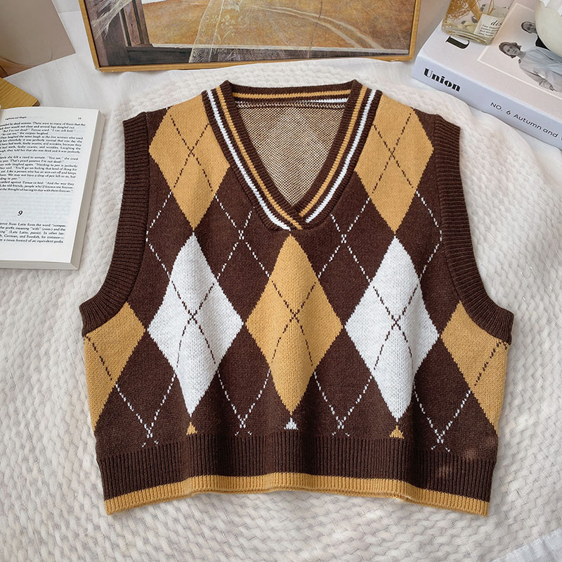 Yitimoky Argyle Sweater Vest for Women Fall Winter 2022 New Korean Fashion Vintage Sweaters Office Ladies Casual Crop Jumpers alx