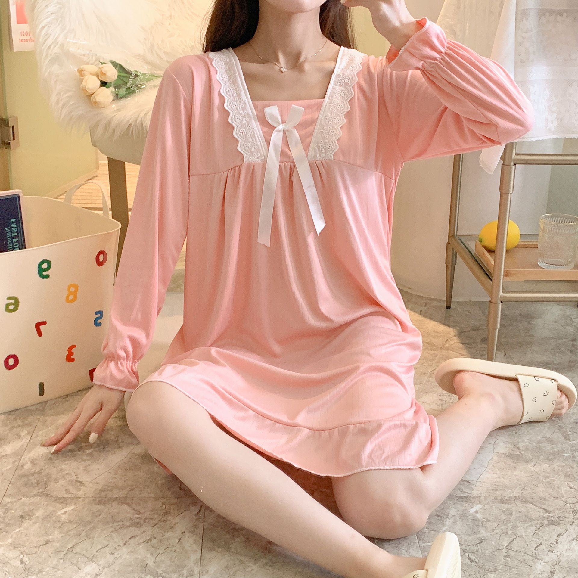 Candy Color Long-sleeved Nightdress Women’s Lace Lace Solid Color Home Clothing Women Can Wear Skirts for Fall/winter Robe Sets alx