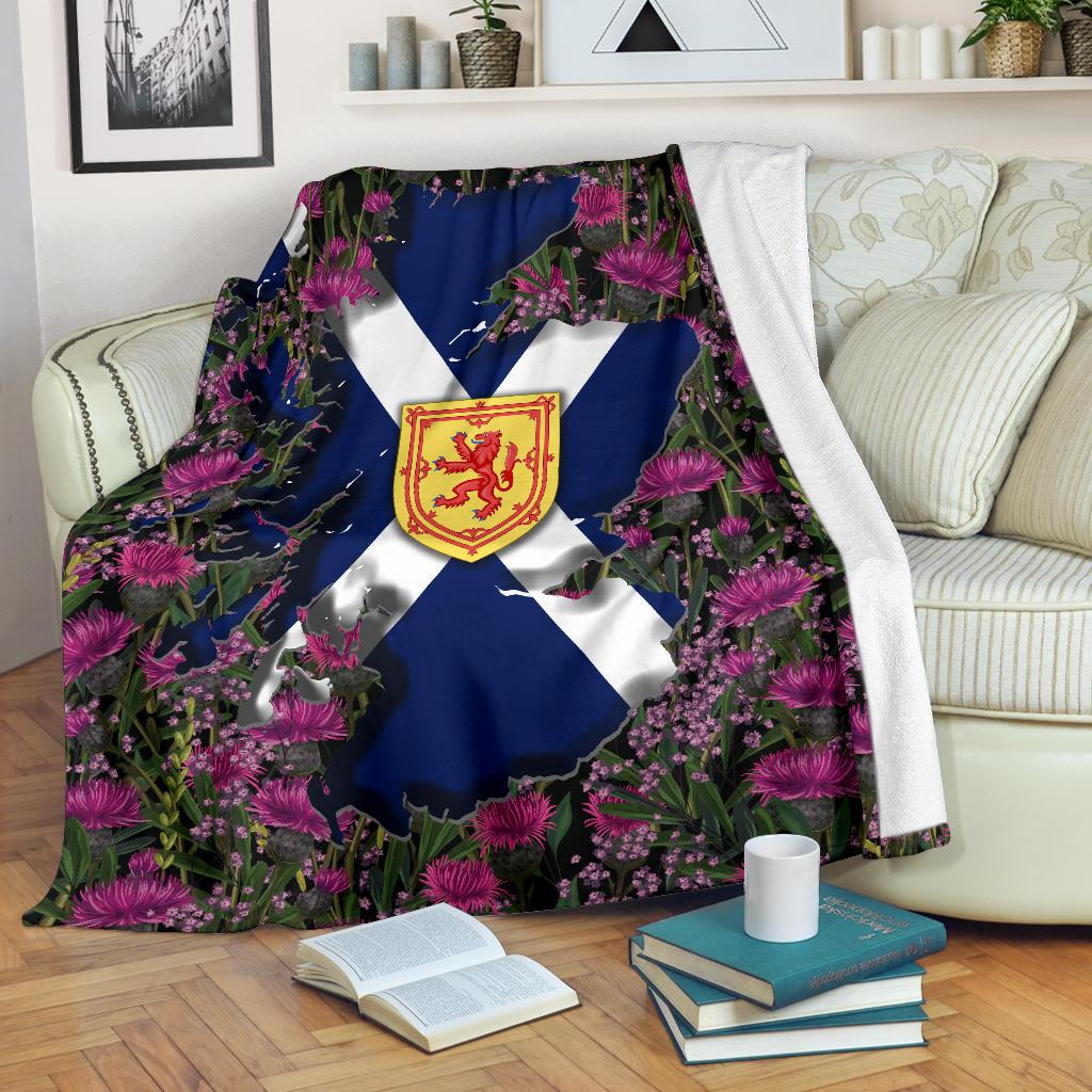 Scotland Premium Blanket – Map Royal Arms Of The Kingdom Of Scotland Thistle A24