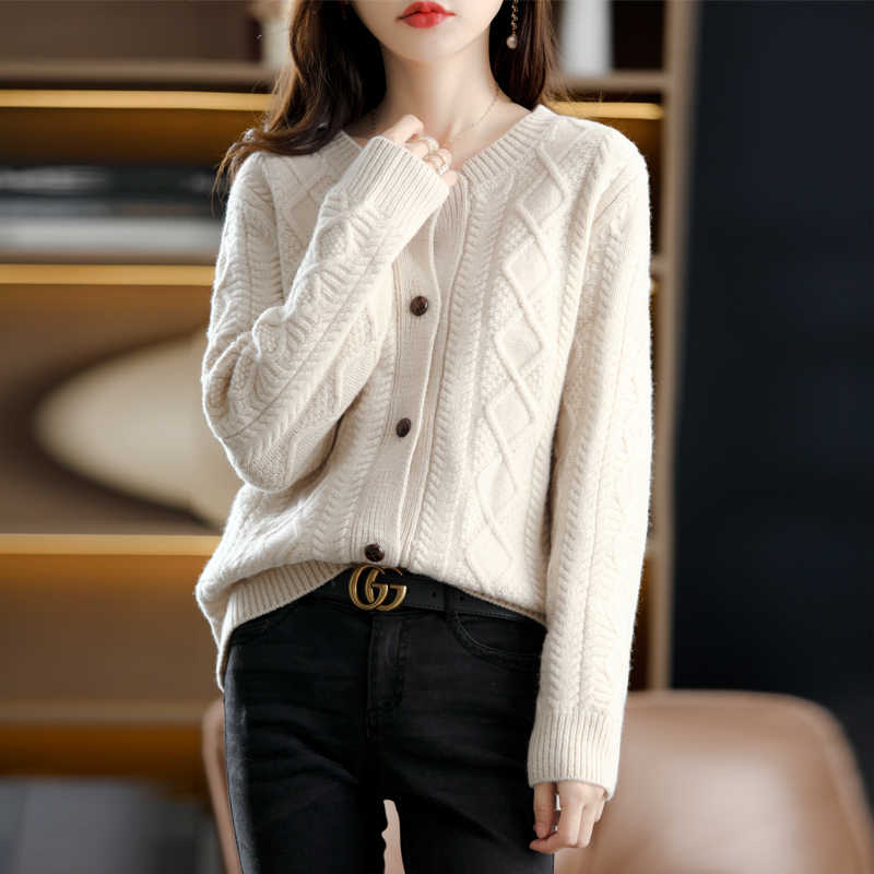 Women’s cardigan O-neck cashmere wool sweater 2021 new long-sleeved knitted loose and comfortable autumn and winter jacket S alx