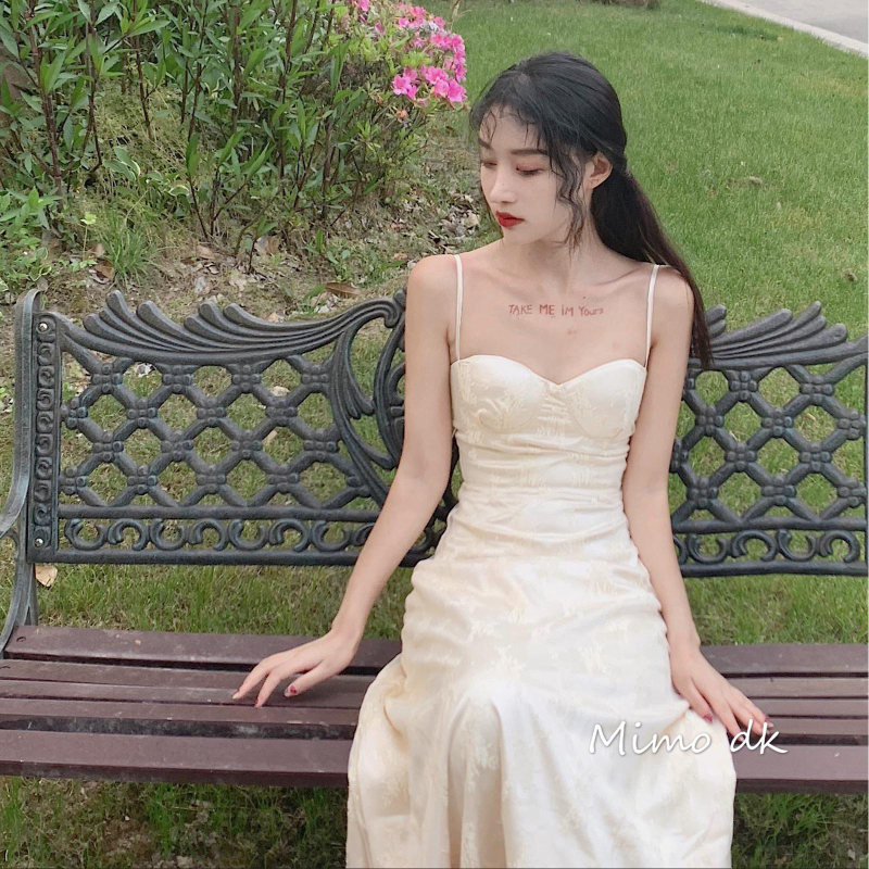 2022 Summer White Vintage Strap Dress Women Backless Designer Sexy Midi Elegant Dress High Waist Lace Print Casual Fairy Dress alx