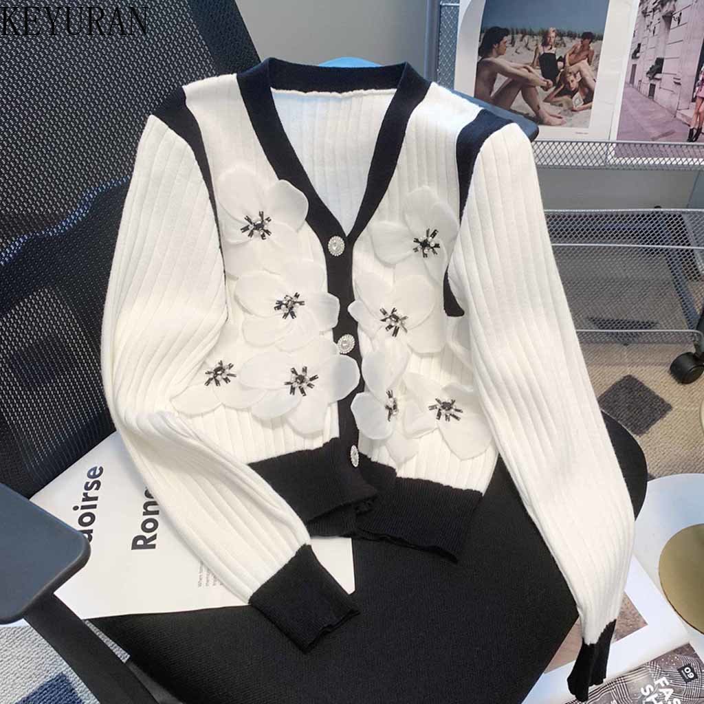 Three-dimensional Flowers Knitted Cardigan Women Sweater 2022 Fashion Vintage Patchwork V Neck Long Sleeve Top Female Outerwear alx