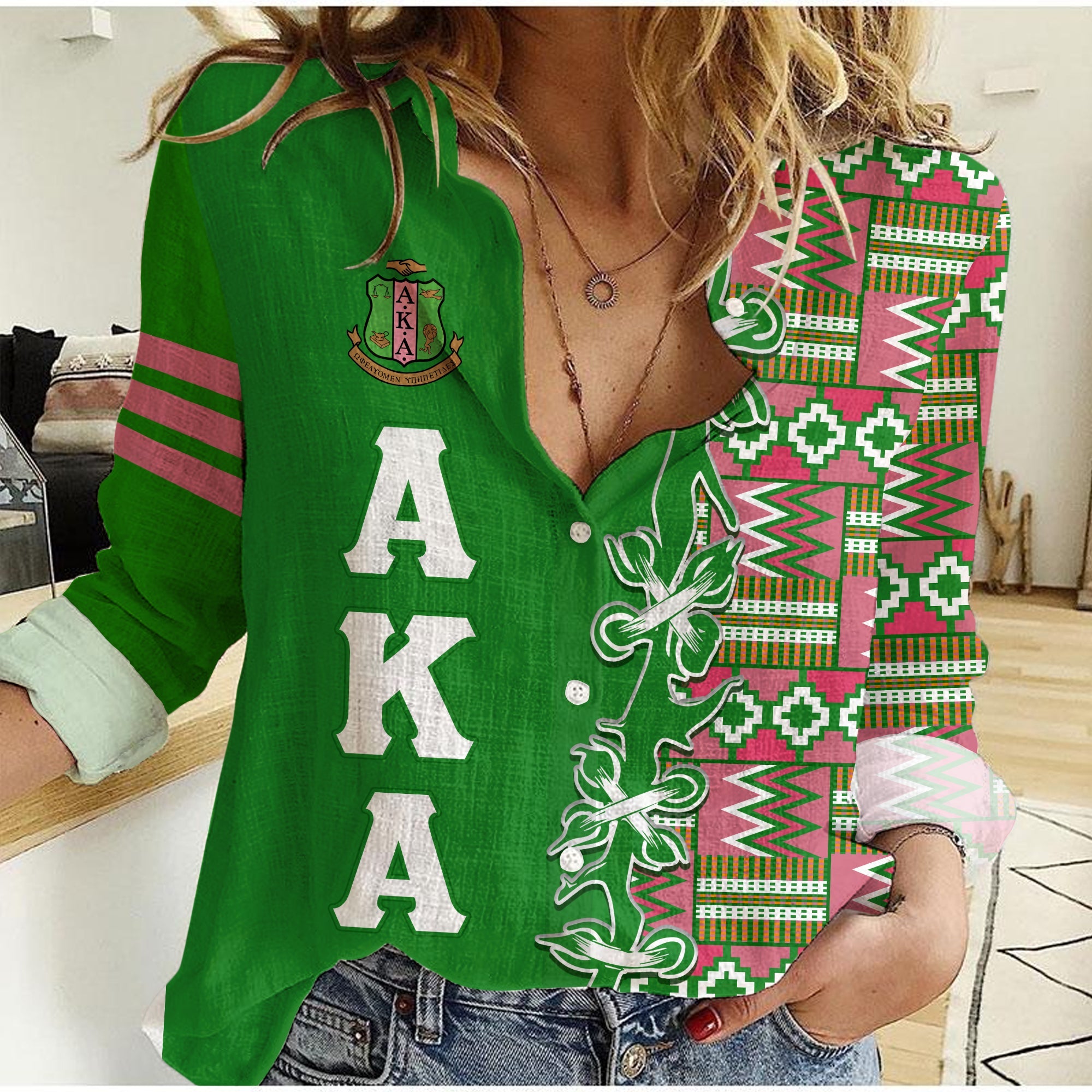 Alpha Kappa Alpha Women Casual Shirt Pretty Girls With Ivy Leaf African Pattern