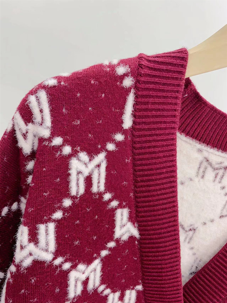 2022 Winter New Women Cardigan Jacquard Letter Pattern Cardigan Top Women’s V-Neck Long Sleeve Casual Knitted Sweater Women alx