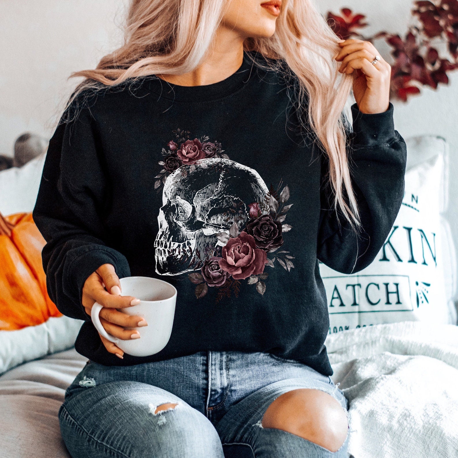 Skull And Roses Sweatshirt, Halloween Sweatshirt 2D Crewneck Sweatshirt All Over Print Sweatshirt For Women Sweatshirt For Men