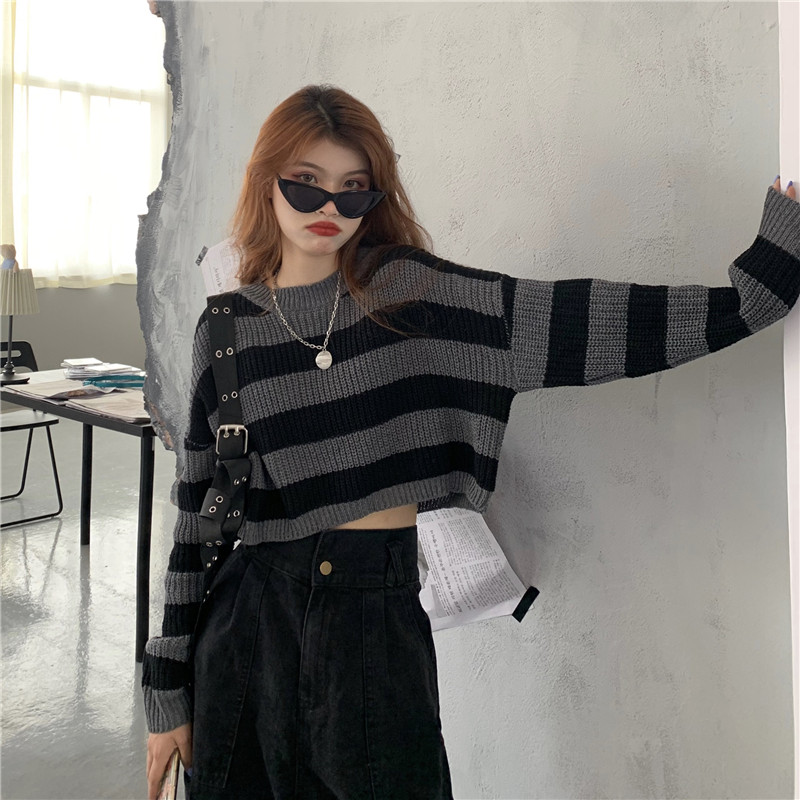 2022 new autumn and winter round collar loose fitting ghost horse girl stripe short BM style y2k sweater woman pullover 22830 alx