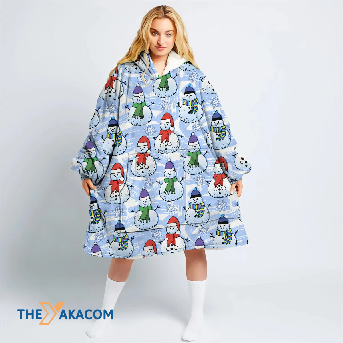 Realtorgift X Christmas Snowflake With Snowman In Scarf And Hat Hoodie Blanket