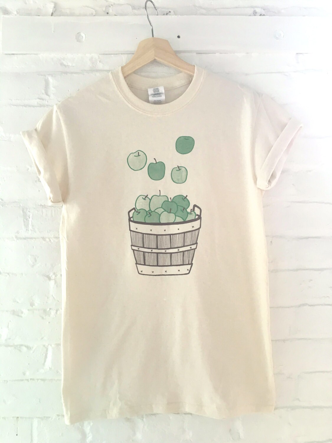 Apple Shirt, Fruit Shirt, Food Shirt, Screen Printed T Shirt