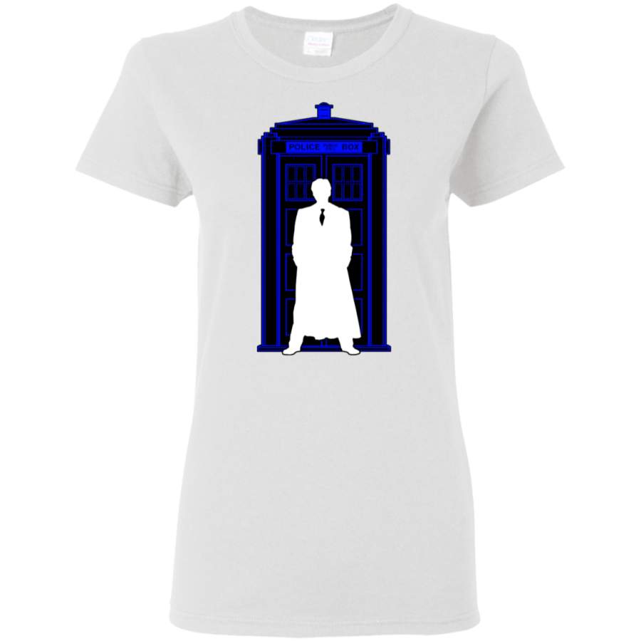 AGR Doctor Who tardis Womens T-Shirt