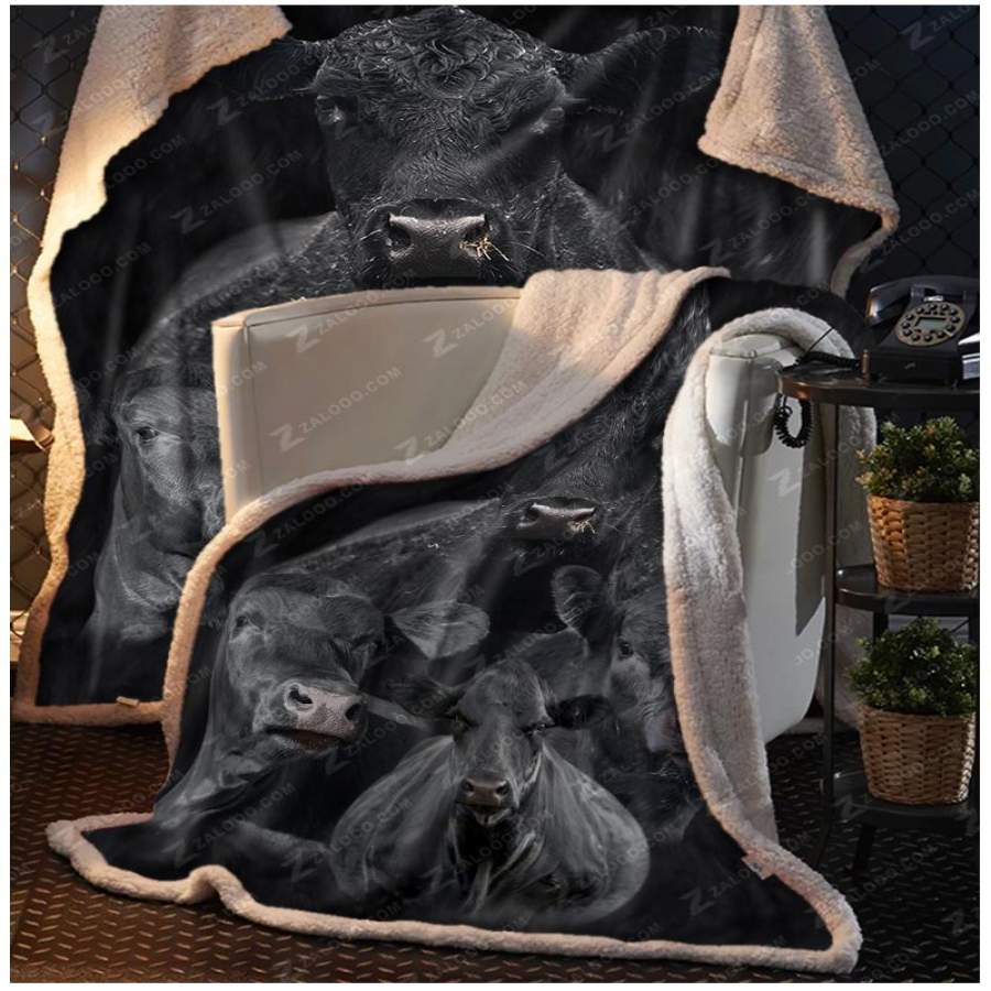 Zalooo – Blanket – Cow – Angus Cow Face