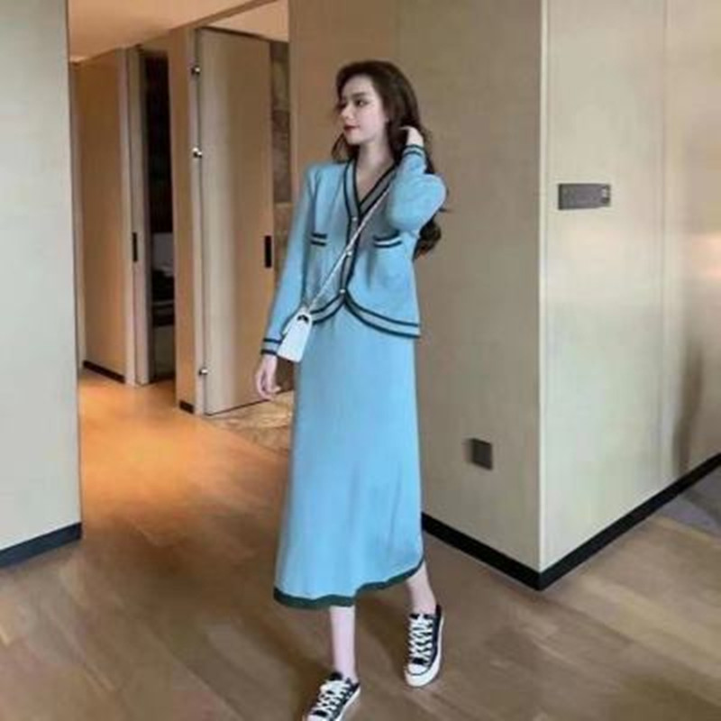 Women’s Autumn Knitting Two Piece Set Elegant V-Collar Hit Color Cardigan Coat+Chic Elastic Half Body Skirt Casual Sweater Suit alx