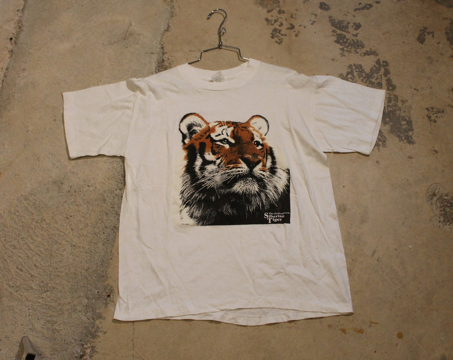 Vintage T Shirt  Siberian Tiger  Head Graphic  Big Cat Animal  80S  90S  Streetwear Fashion  Zoo Tee