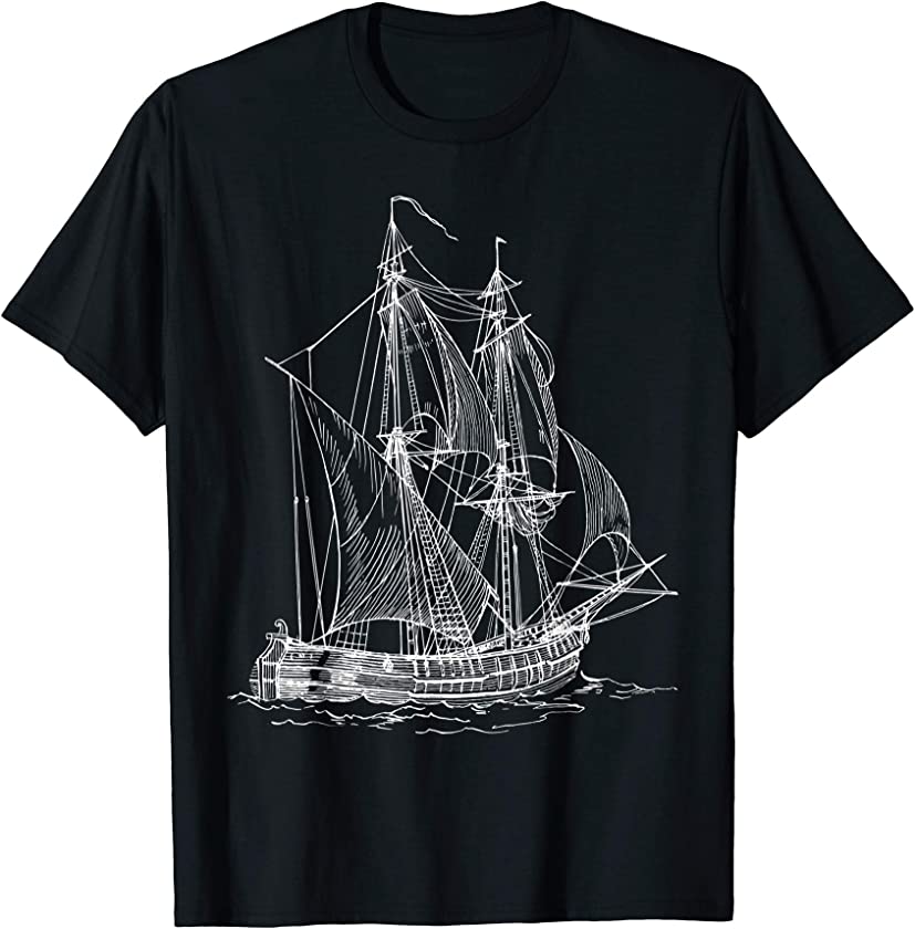 Vintage Pirate Ship T-Shirt Retro Nautical Boat Captain Tee T-Shirt