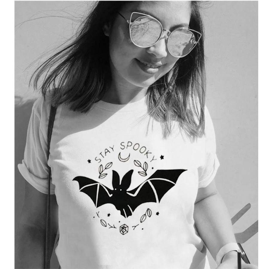 Stay Spooky T-Shirt Camisetas Aesthetic Harajuku Gothic Cotton Bat Art Unisex Top Tee