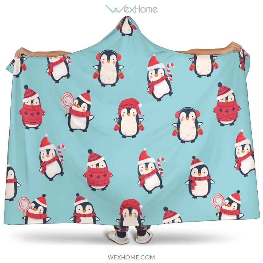 Cute Penguin Christmas  Design Pattern Hooded Blanket