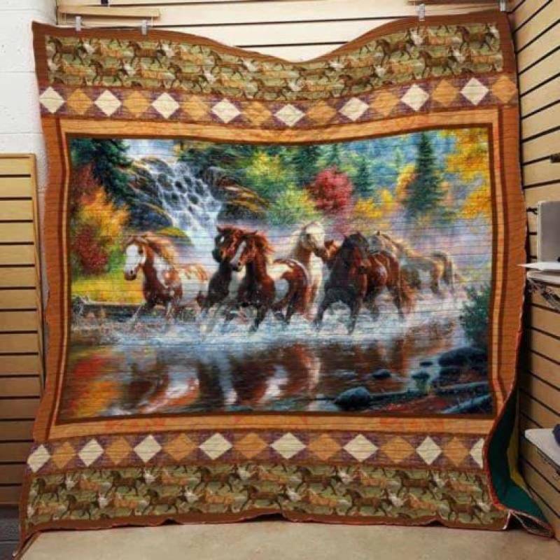 Horse J2201 83O39 Blanket