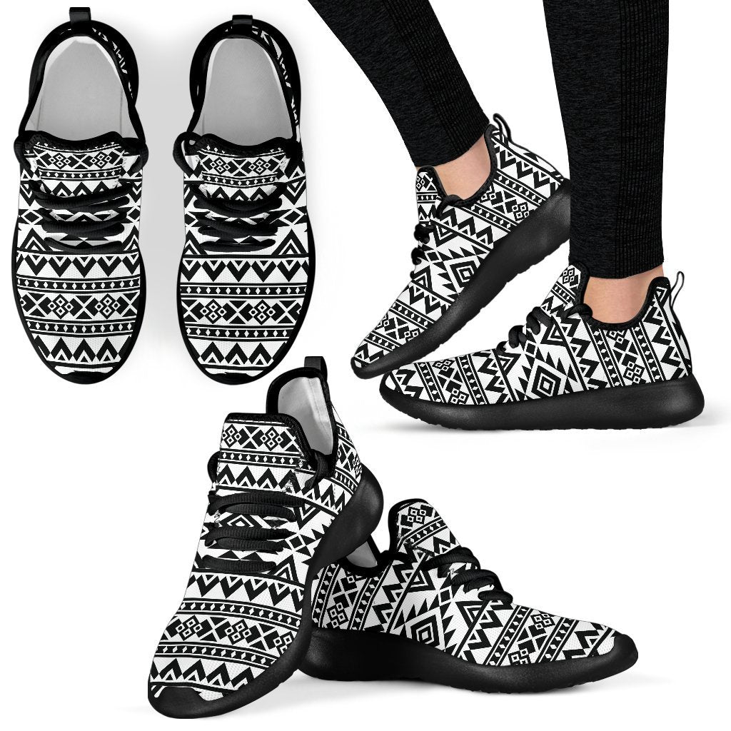 White And Black Aztec Pattern Print Mesh Knit Shoes