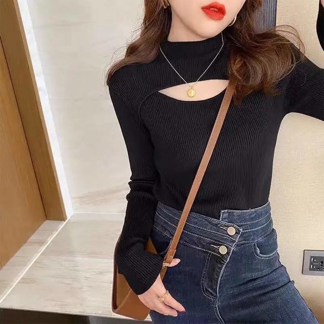 2022 New Bottoming Shirt Women Hollowed-out Sweater Semi-high Collar Temperament Mid-neck Top Long-sleeved T-shirt Sweater alx