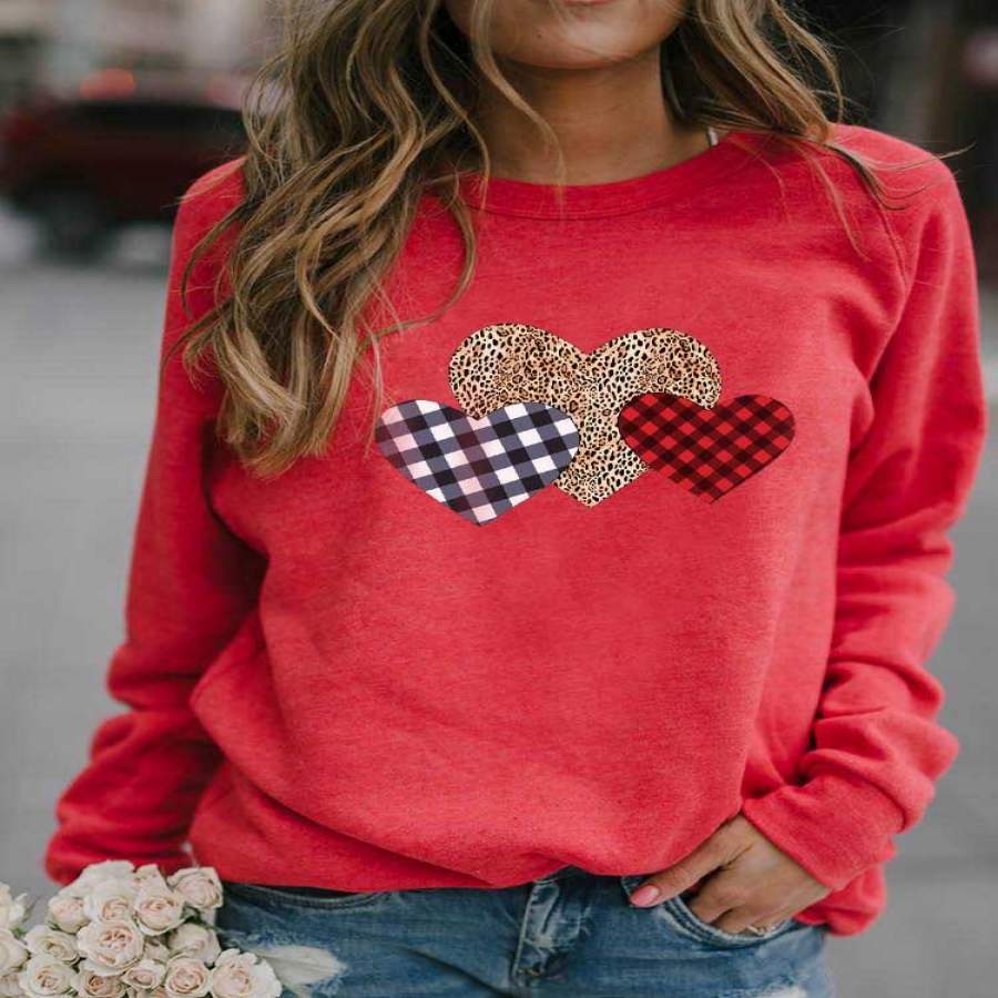 Women’s Leopard Plaid Heart Sweatshirt