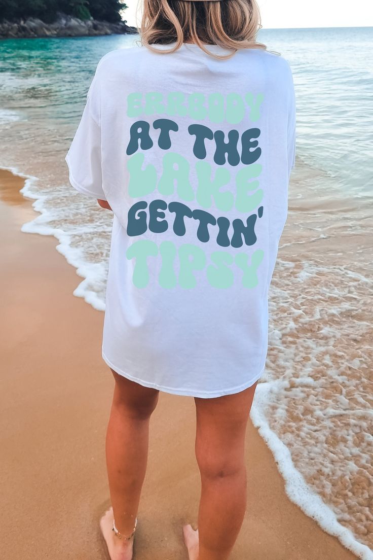 Everybody at the lake gettin tipsy comfort colors tee, Lake life tshirt, Lake Daze, Day drinking tee, Getting tipsy tshirt, boating tshirt, White