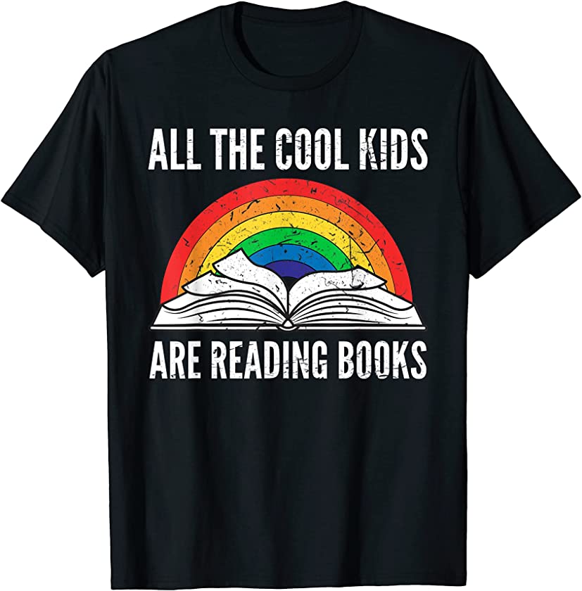 all the cool kids are reading books vintage retro rainbow T-Shirt