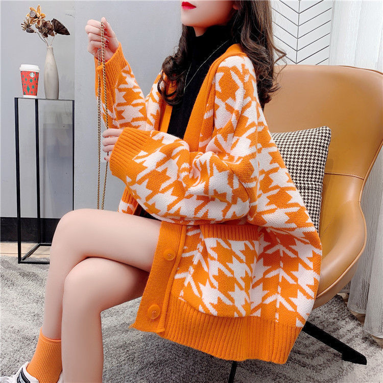 Winter Autumn Knitted Female Cardigan Loose Streetwear Knit Sweater Coat Cute Cartoon Print V Neck knitted cardigan Women Jacket alx