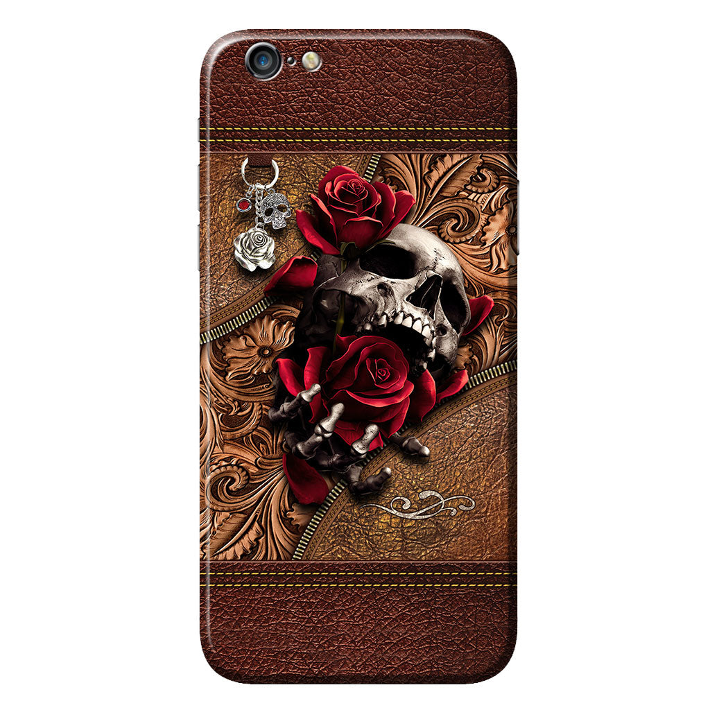 Love Skulls Rose – Personalized Phone Case With Leather Pattern Print