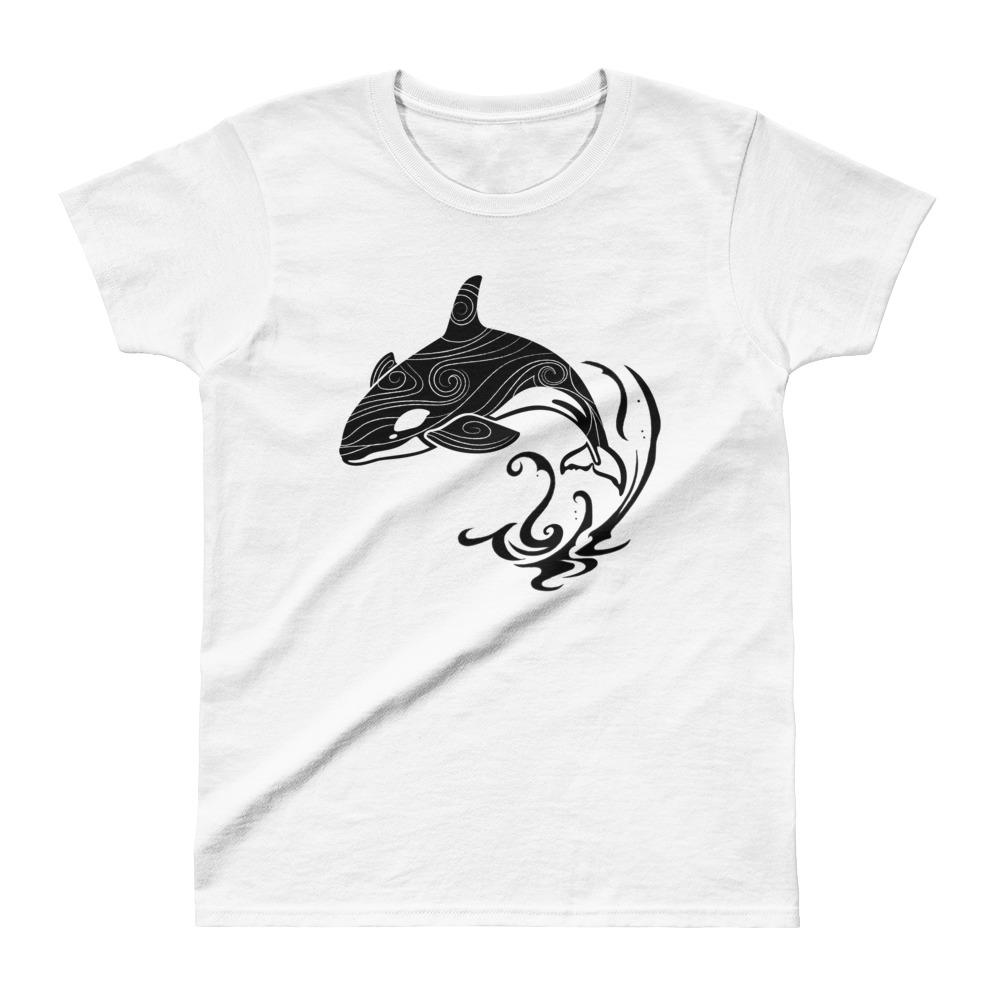 Orca In Storm – Women’s T-shirt