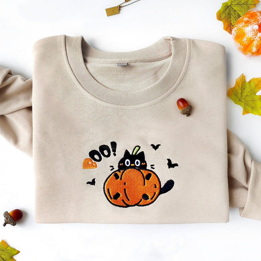 Black Cat And Pumpkin Halloween Embroidered Sweatshirt 2D Crewneck Sweatshirt All Over Print Sweatshirt For Women Sweatshirt For Men Sws4924