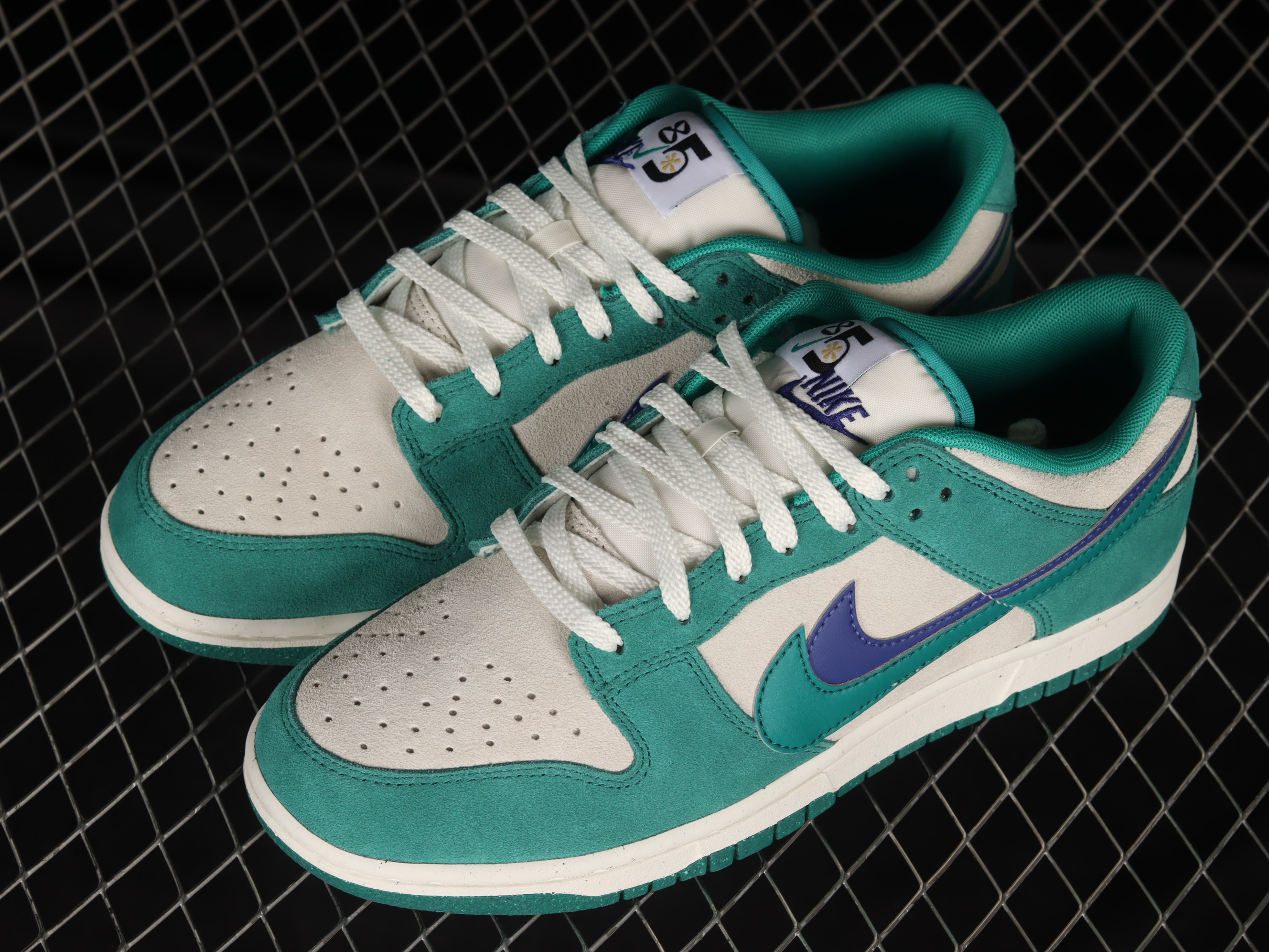 Nike Dunk Low SE 85 Neptune Green Shoes Sneakers, Women SNK229478335