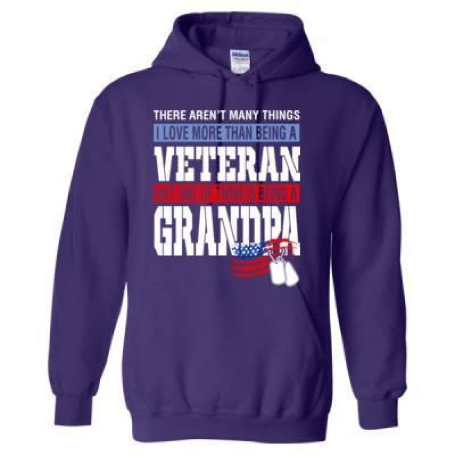 AGR Veteran Grandpa Many Things Love Being A Veteran – Heavy Blend™ Hooded Sweatshirt