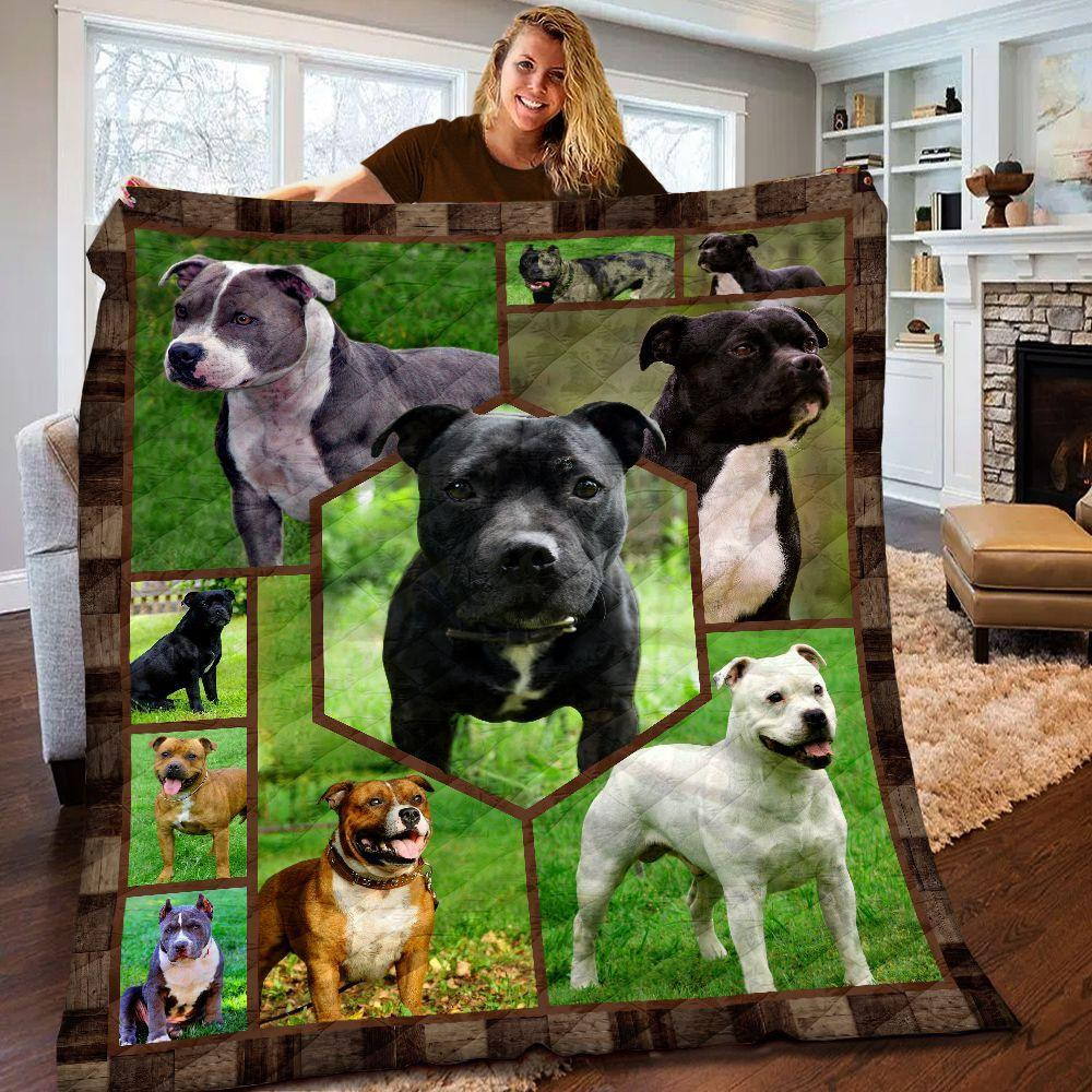 Staffordshire Bull Terrier Blanket Gift For Men Women – Puppy Dog Quilting Presents For Birthday Christmas Thanksgiving