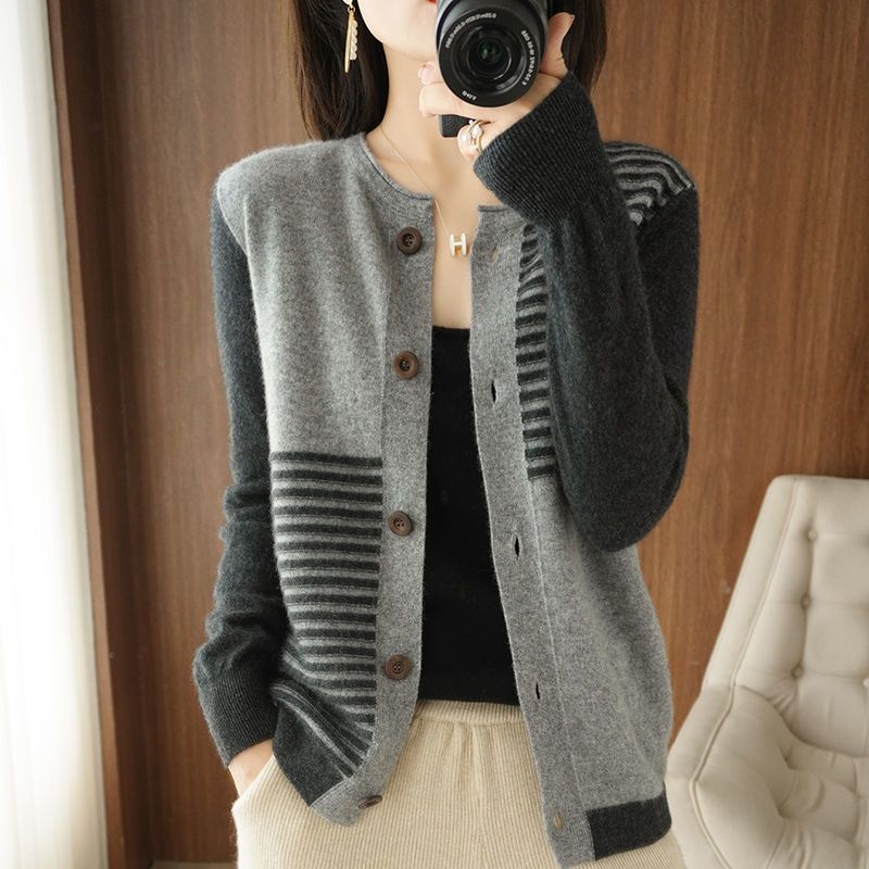 Casual Fashion Button Spliced Loose Striped Knitted Cardigan Sweater Women’s Clothing 2022 Autumn New All-match Korean Tops alx