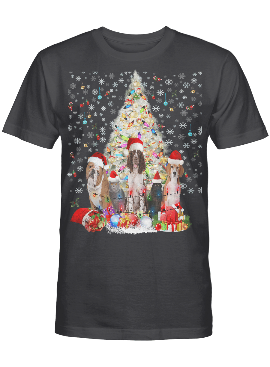 AmazeStyleZ Santa’s Reindeer, Ugly Christmas Sweater, Christmas Gift Ideas, Cat Meowy and Dog Christmas Funny Tree Cat and Dog Christmas T-Shirt