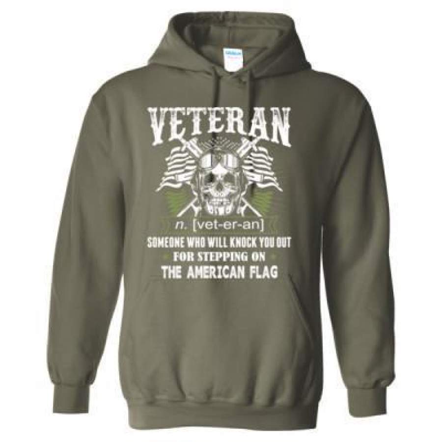 AGR Veteran Someone Who Will Knock You Out For Stepping On The The American Flag – Heavy Blend™ Hooded Sweatshirt