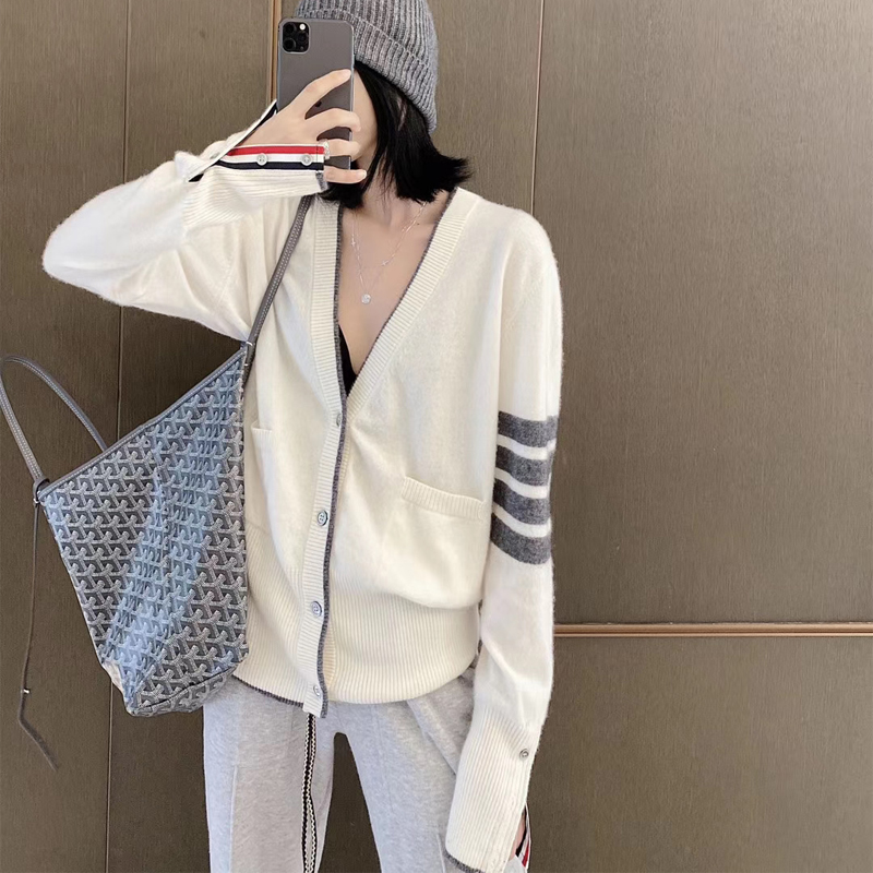 Women’s hot selling long sleeved autumn and winter cashmere women’s V-Neck Sweater TB style new women’s cashmere casual cardigan alx