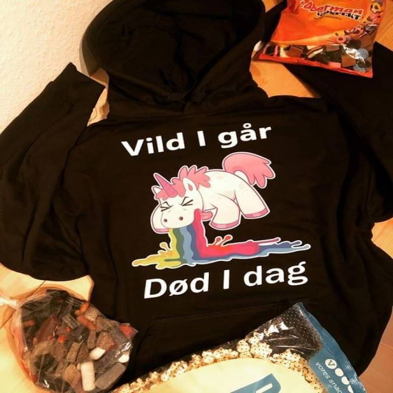 Unicorn Vild I Gar Dod I Dag Funny Best Gifts For Animals Lovers Black Unisex Hoodie S-5Xl