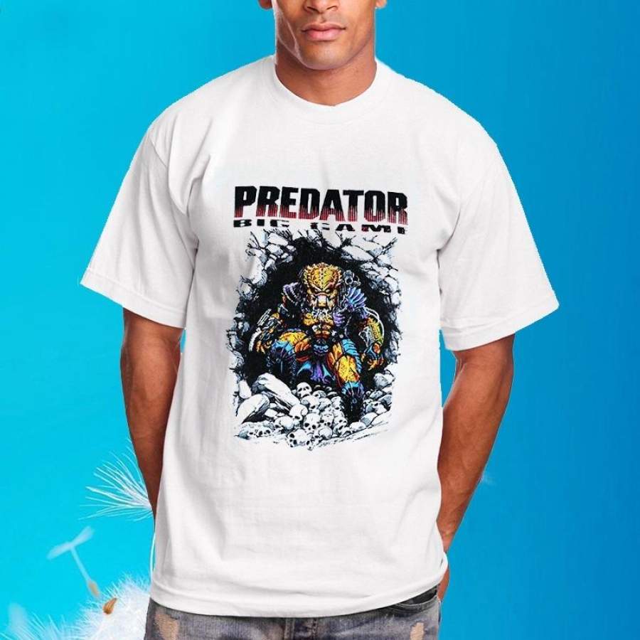 Vintage Predator Horror Movie Aliens Big Game T-Shirt