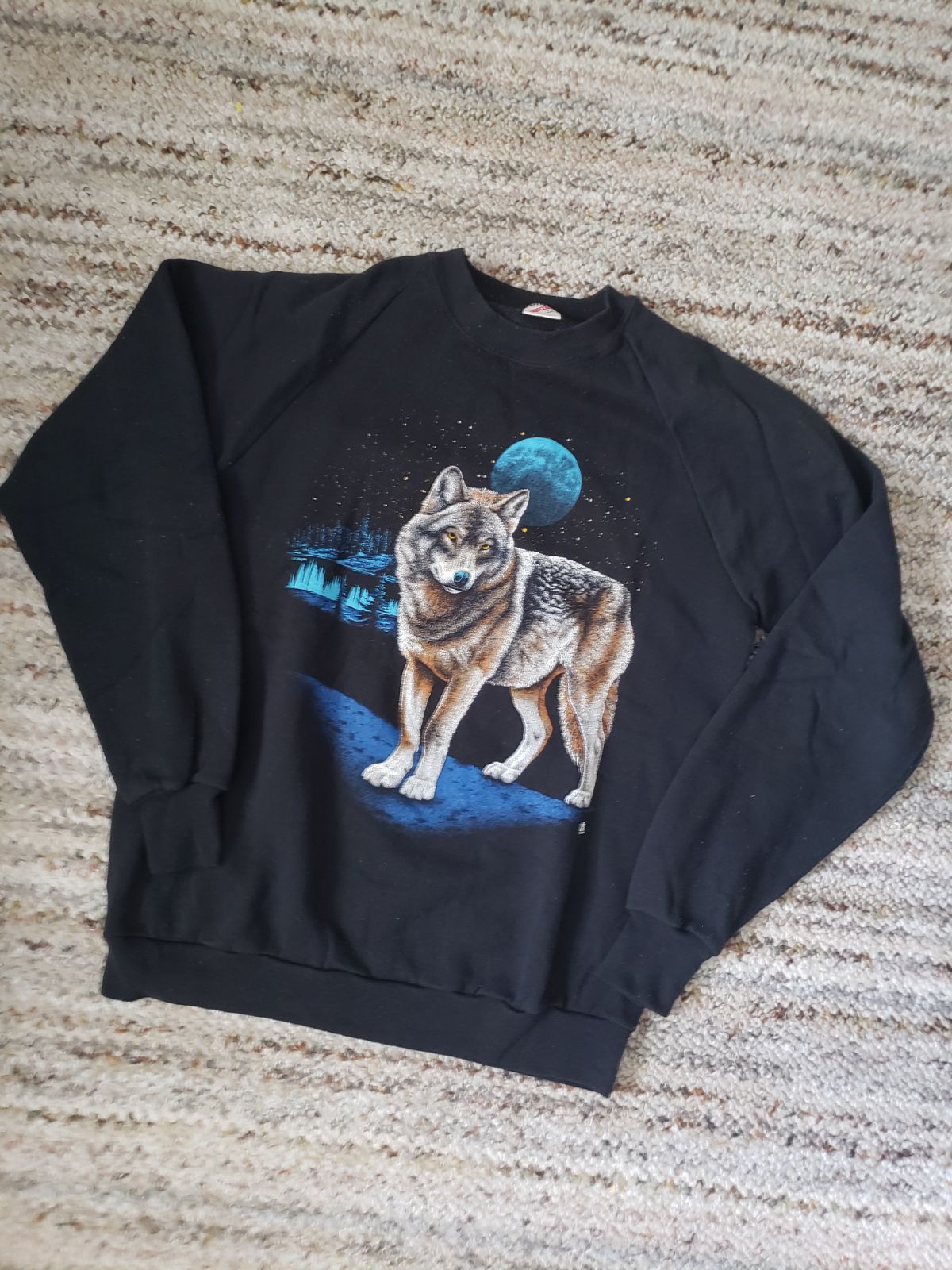 1987 Lone Wolf Crewneck Vintage Shirt