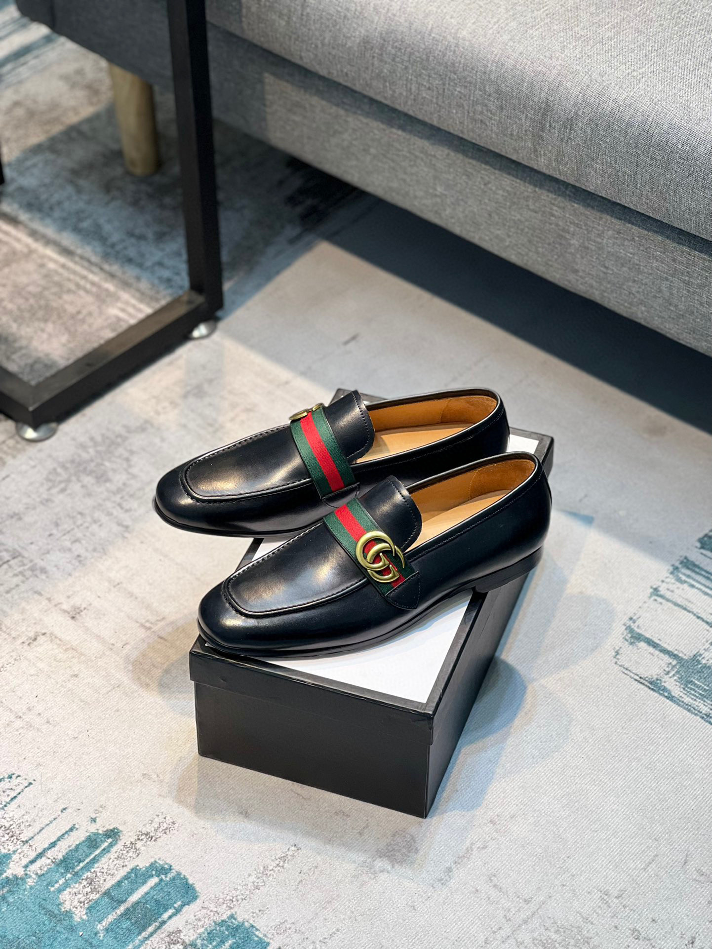 Gucci Leather Loafer With Double G And Web In Black SNK244137959