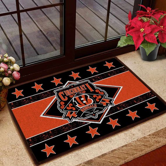 Cincinnati Bearcats Vintage Design Classic Custom Name Entrance Doormat Rug