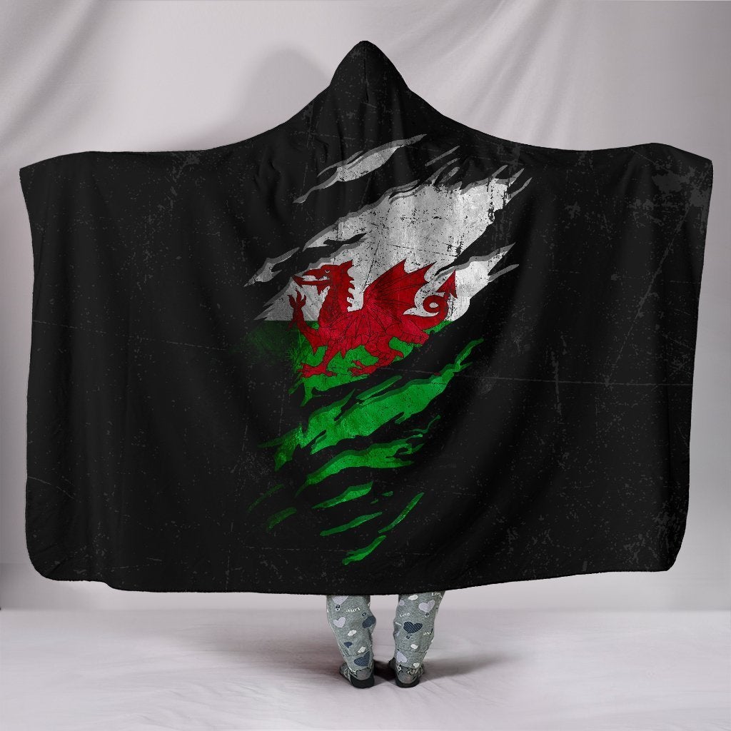 Wales In Me Hooded Blanket Special Grunge Style