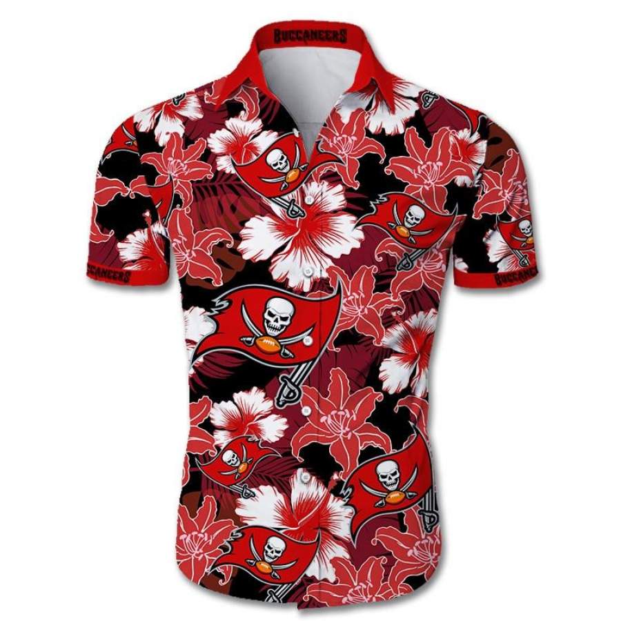 Tampa Bay Buccaneers Hawaii Shirt Tropical Flower Short Sleeve Slim Fit Body Ha47933