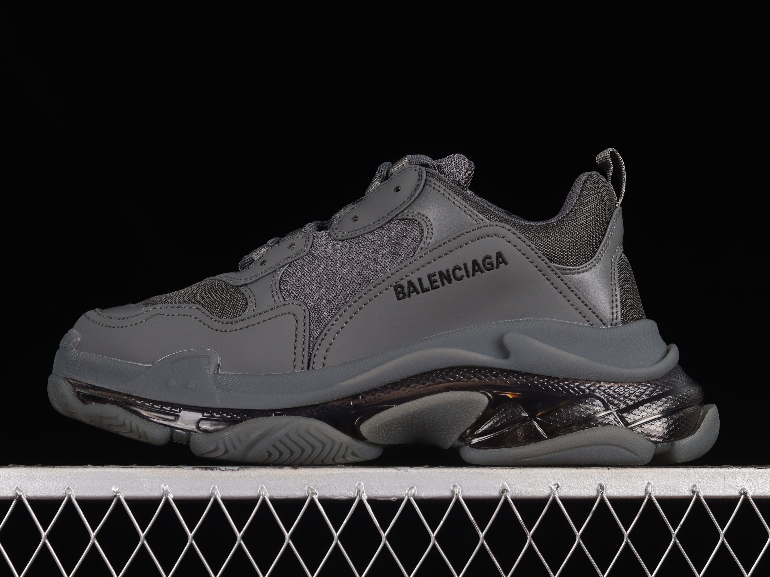 Balenciaga Triple S Clear Sole Shoes Sneakers – Dark grey SNK221283415