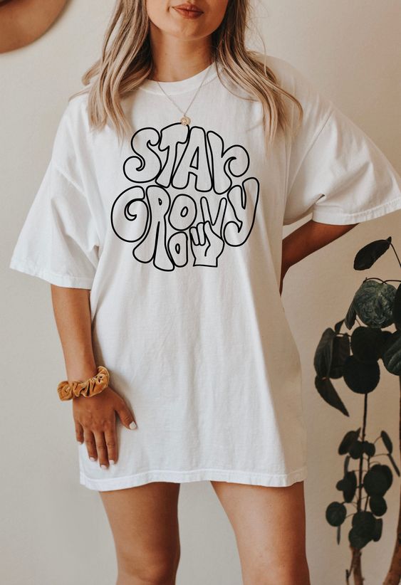 Stay Groovy Tee, Peace T-Shirt, Hippie Tee Vintage Inspired Cotton T-shirt