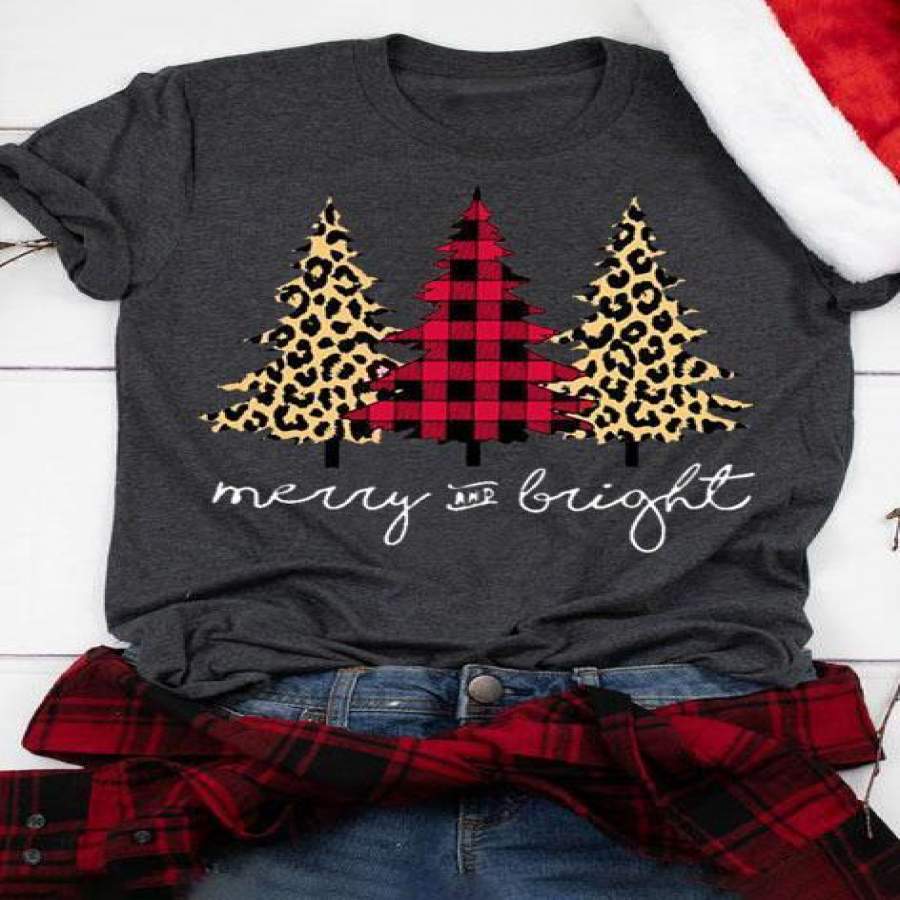 Plaid Leopard Printed Christmas Tree Merry And Bright T-shirt – Gst