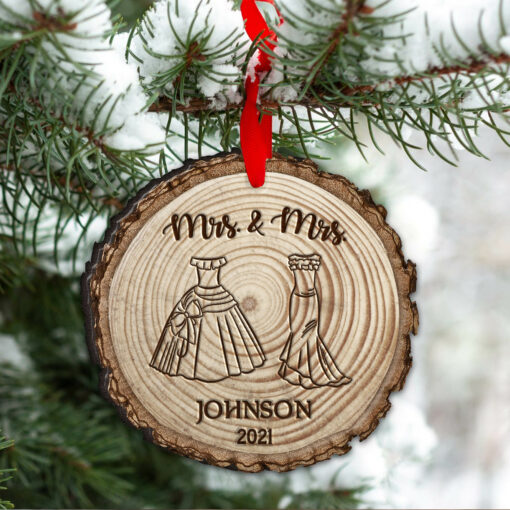 Personalized Mrs. & Mrs. Ornament, Our First Christmas, Newlywed Gift, Wedding Gift, Christmas Gift, Personalized Gift, Custom Christmas Ornament